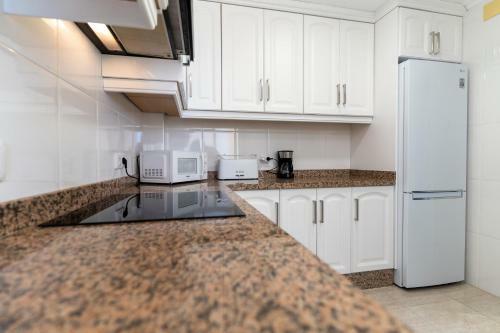 Apartamento Rentafive Primera L�nea Terraza Reformado