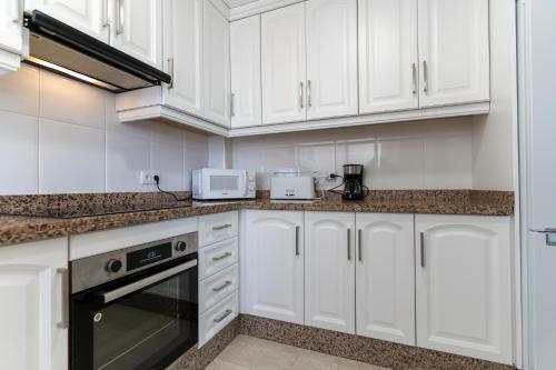 Apartamento Rentafive Primera L�nea Terraza Reformado
