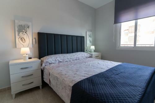 Apartamento Rentafive Primera L�nea Terraza Reformado