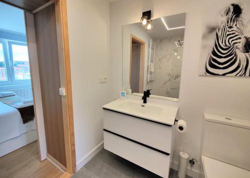 Apartamento Vistas, Reci�n Reformado, 2 Dormitorios Dobles.