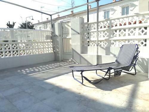 Apartamento Apto Con Terraza Y 2 Dormitorios. 600 Megas Wifi.