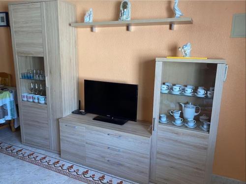 Apartamento Apto Con Terraza Y 2 Dormitorios. 600 Megas Wifi.