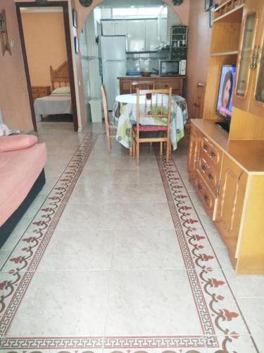 Apartamento Apto Con Terraza Y 2 Dormitorios. 600 Megas Wifi.
