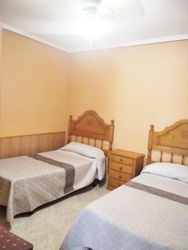 Apartamento Apto Con Terraza Y 2 Dormitorios. 600 Megas Wifi.