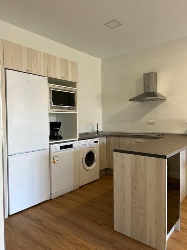 Costa Santander. Apartamento Con Jard�n