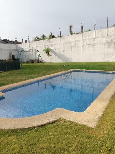 Apartamento Con Terraza Y Piscina