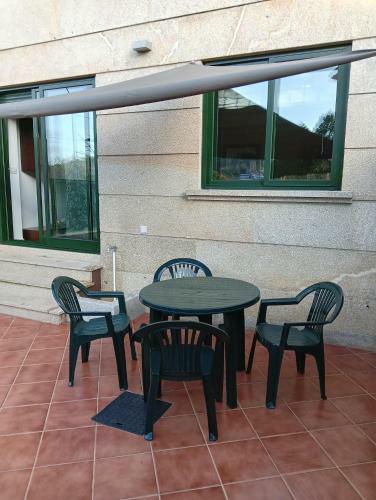 Apartamento Con Terraza Y Piscina