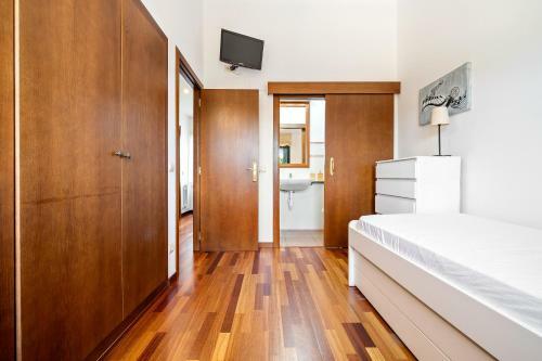 Hauzify I Villa Sagrera