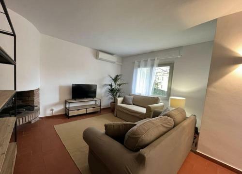 Fant�stica Casa Amb Jard� En Plena Costa Brava