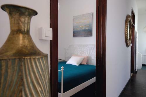 Rooftop Dreamhouse - 3br With Seaviews
