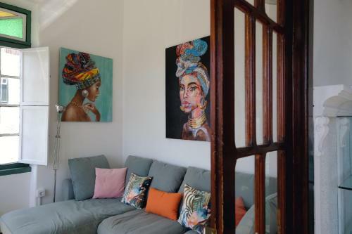 Rooftop Dreamhouse - 3br With Seaviews
