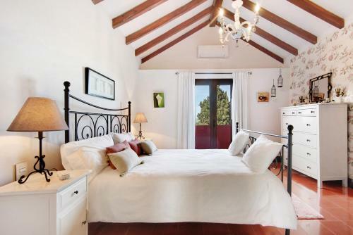 Finca Madro�al