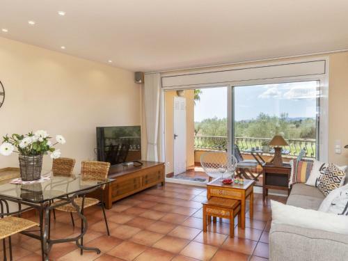 Apartment Les Oliviers By Interhome
