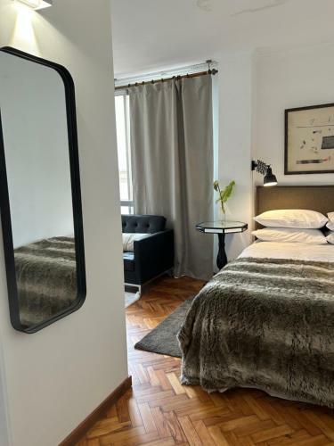 Niko Rooms