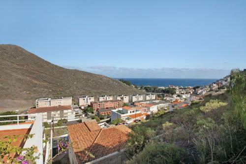 Las Teresitas Beach Apartment