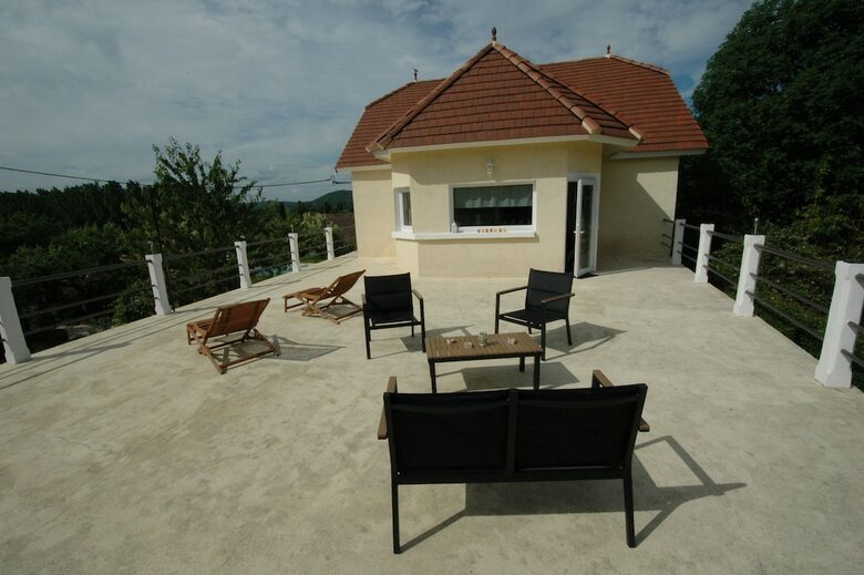 Bed & Breakfast La Tulipe P�rigourdine