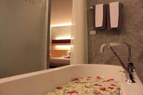 The Now Hotel - Sha Extra Plus
