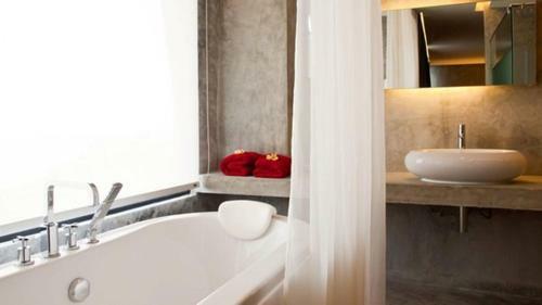 The Now Hotel - Sha Extra Plus