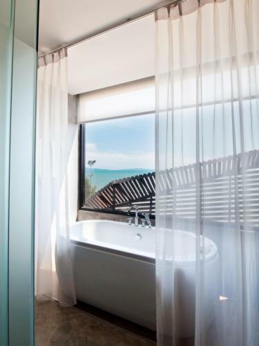 The Now Hotel - Sha Extra Plus