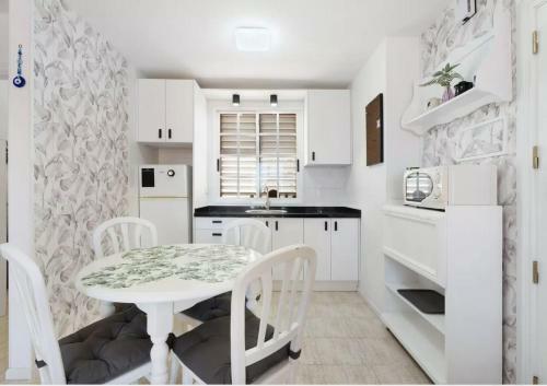 Apartamento Lara El Carmen 1