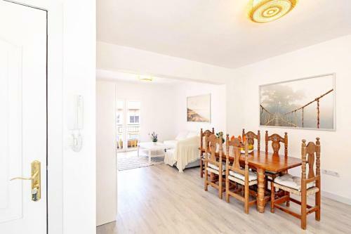 Apartamento Helles Und Ger�umiges City Loft Santa Cruz