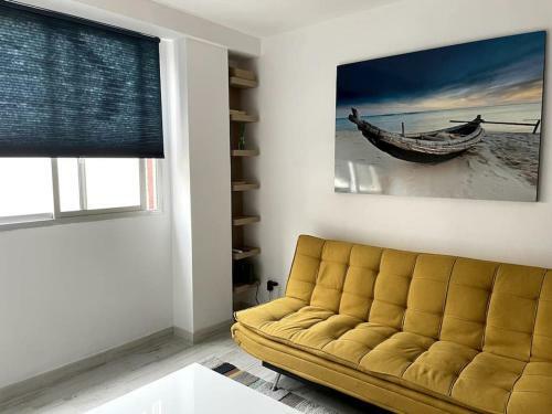 Renovated Modern Apartment In The City Center