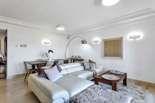 Yolo Spaces - Sotogrande - Puerto Luxury Apartment
