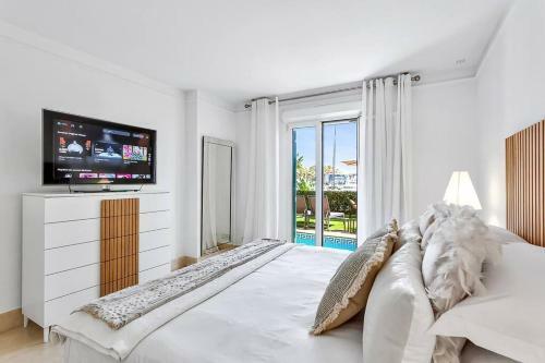Yolo Spaces - Sotogrande - Puerto Luxury Apartment