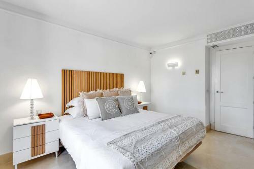 Yolo Spaces - Sotogrande - Puerto Luxury Apartment