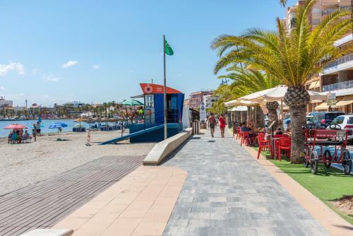 Spacious Wellness Beach Apartment Junogu