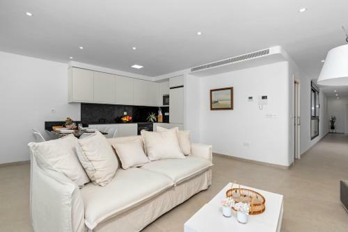 Spacious Wellness Beach Apartment Junogu