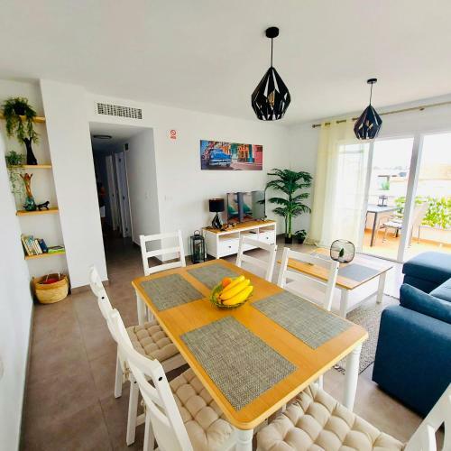 Apartamento Los Pinos De Salvador Dal�