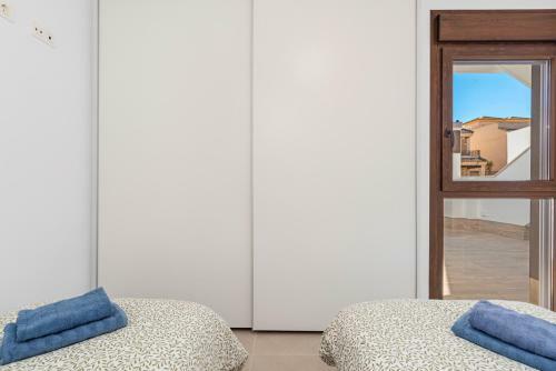 Mediterranean Flamingo Apartment