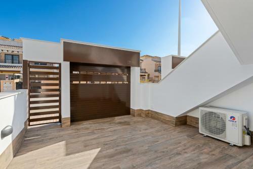 Mediterranean Flamingo Apartment