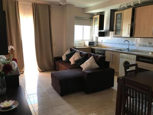 Bonito Apartamento 1 Dormitorio: Piscina Y Parkin