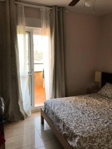 Bonito Apartamento 1 Dormitorio: Piscina Y Parkin