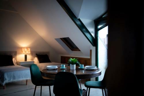 Apartamento Fabulos �tico Con Vistas Al Monasterio