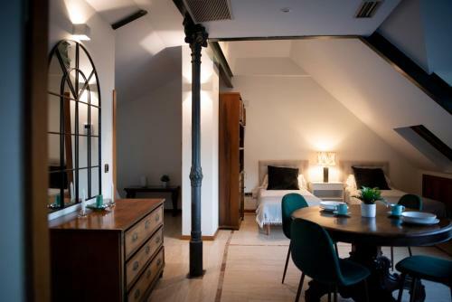 Apartamento Fabulos �tico Con Vistas Al Monasterio