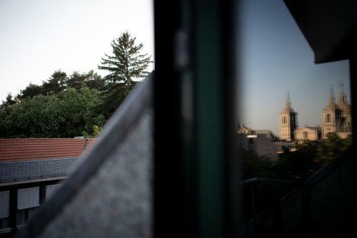 Apartamento Fabulos �tico Con Vistas Al Monasterio
