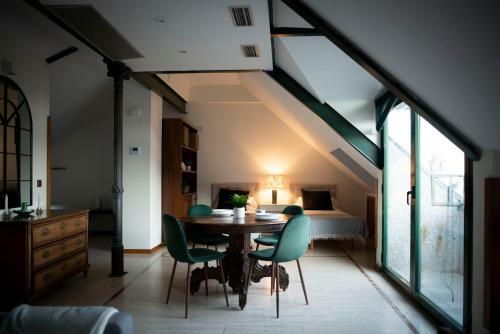 Apartamento Fabulos �tico Con Vistas Al Monasterio