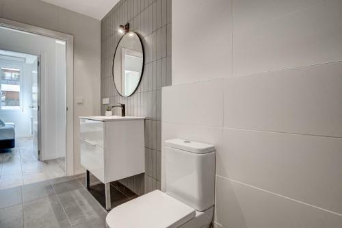 Apartamentos Gran V�a By Sanse Holidays Free Parking
