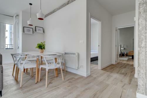 Apartamentos Gran V�a By Sanse Holidays Free Parking