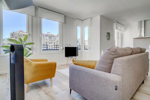 Apartamentos Gran V�a By Sanse Holidays Free Parking