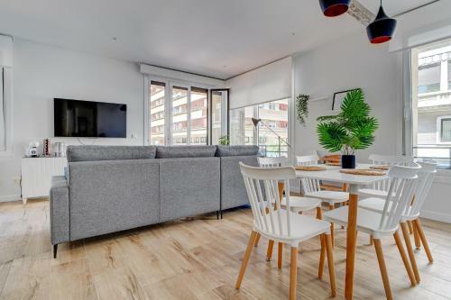 Apartamentos Gran V�a By Sanse Holidays Free Parking