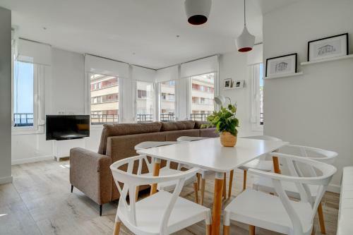 Apartamentos Gran V�a By Sanse Holidays Free Parking
