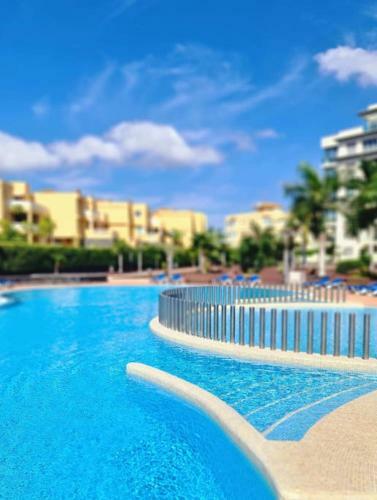 Apartamento Homely Apt In Modern Building With Pool