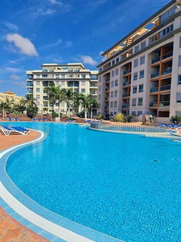 Apartamento Homely Apt In Modern Building With Pool