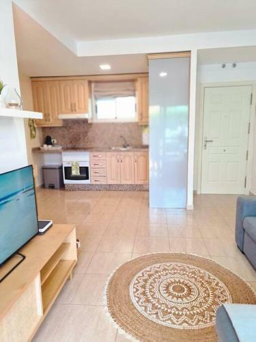 Apartamento Homely Apt In Modern Building With Pool