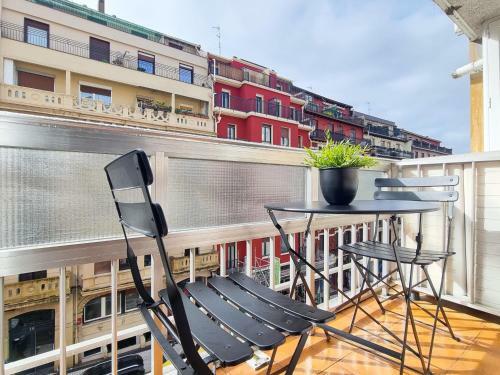 Suite Egia Apartment