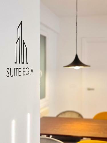 Suite Egia Apartment